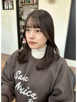 アリスバイアフロート 自由が丘(ALICe by AFLOAT) レイヤーカット／ぱっつん前髪/顔周りカット