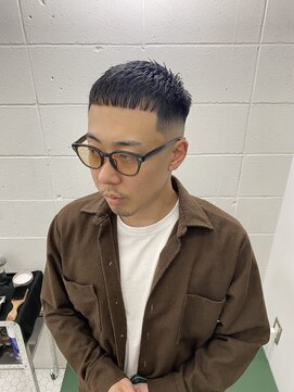 ウェルネス(Wellness) スキンフェード クロップ