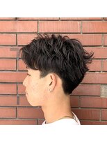 ランディ(RANDY)&nbsp;メンズナチュラルスパイラルパーマ ショートセンターパート