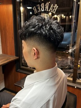 ジョイボックス 東三国店(JOYBOX)の写真/清潔感はひげ・眉から！専門店だからできるデザインで身だしなみを整えて、スマートな大人男性へ仲間入り♪