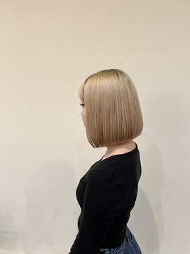ヘアーメイク ヴェルダ(Hair make VERDA) ☆ハイトーンベージュ×ボブ☆