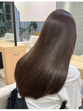ビームズ トータルビューティー 西中島店(Bee ms Total Beauty) サラツヤロングベージュカラーブリーチしない透明感カラー
