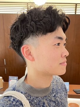 コムズアイ(COM'S/i) ツイストスパイラルパーマニュアンスパーマラルフカール