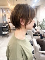 シシ 大宮(She 2.) ショート/ショートボブ/ショートカット/丸みショート/大宮