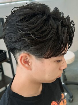 バース バイ ハピネス(BIRTH by happiness) 奈良men'sフェザーパーマフェザーショート