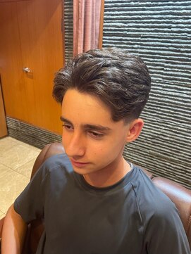 ヘアモード キクチ 銀座店 テーパーフェード　理容室