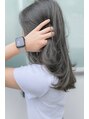 ヘアメイクスタジオ アビール 調布(abi‐ru)&nbsp;透明感グレージュでつくる韓国風レイヤー