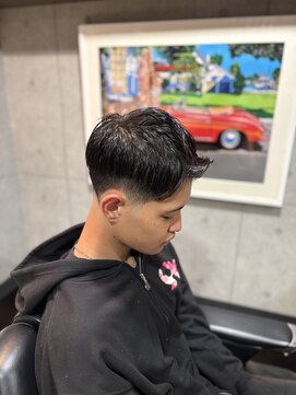 グロウヘアワークス(grow hair works) テーパーフェード