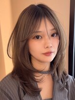 ヨロ 渋谷(YOLO) 韓国ヘアーハッシュカットレイヤーカットハイライトカラー