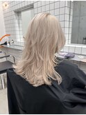 white beige/layer cut