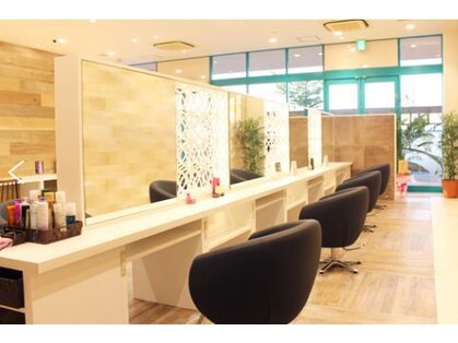 ヘアメイク サンサーラ 志度店(Hair Make SAMSARA)の写真