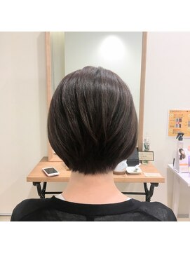 ベル 東十条(Belu) キレかわ★360度美人シルエットの前下がりショートボブ