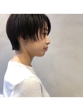 フェンヘアーアイス 中目黒(Fen.hair ici) ナチュラルショート 黒髪ショート