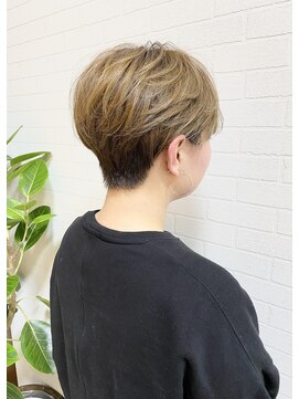 カルム(CALM) レディース刈り上げツーブロックスタイル☆