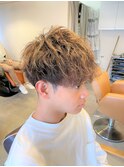 ツイストスパイラルマッシュモテ髪ショート束感フェード流行