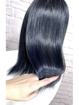 リヒト ヘアワークス(Licht HairWorks) ダブルカラー（ネイビーシルバー）