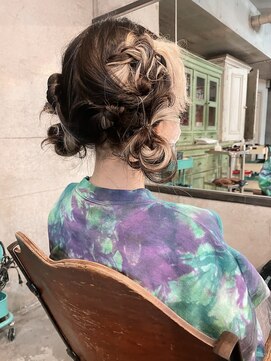 メーヴェ(Mowen) [ ヘアアレンジ ]