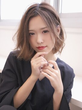 アグ ヘアー クーヴェル 泉大津店(Agu hair couver) 抜け感レイヤーミディ