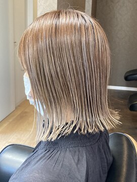 リエット(Lieto) 外ハネガーリーボブ