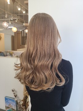 シア 新小岩店(SHEER) ホワイトベージュ◎