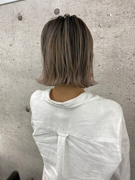 イキ 表参道(iki omotesando) モード/無造作ウェーブ/大人ガーリー[表参道駅]