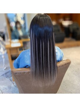 フツーロ 栄(FUTURO) プルエクステ