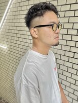 ヘアーアイスカルテット(HAIR ICI QUARTET) 20代30代40代ツーブロックシークレットパーマビジネスカジュアル