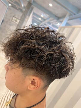 リノ カルバリ(Lino Calbari) Calbariスタイル