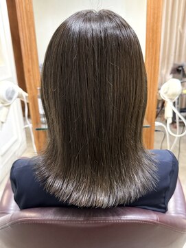 カーニバル 江古田(CARNIVAL) SOGAME-94 大人/小顔/外はねボブ/くすみベージュ/レイヤー