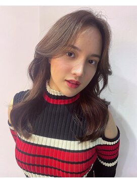 ウィクシーミミ 栄矢場町店(wixy mimi) クビレヘア