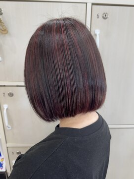 シエル(Ciel) 切りっぱなしボブ★ボルドーハイライト