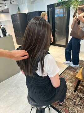 メリー オオサカ(Merly Osaka) ハイライト/似合わせカット