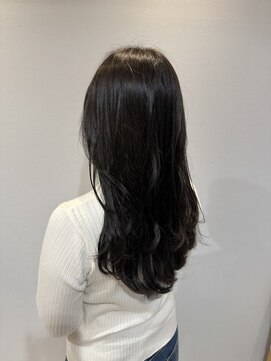 ヘアグレッソ(hair glesso.) オリーブグレージュ/レイヤーカット