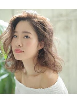 ソワンドゥブレス 瓜破店(soin de brace) かきあげバングのヴェールウェーブ