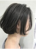 ショートボブ グレイシルバー