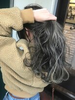 ラフテル 横浜(LAFTEL) 黒髪ホワイトアッシュエアリーミディ[横浜/横浜駅]