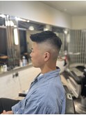 かき上げヘアショートレイアーくせ毛風パーマコンマヘア