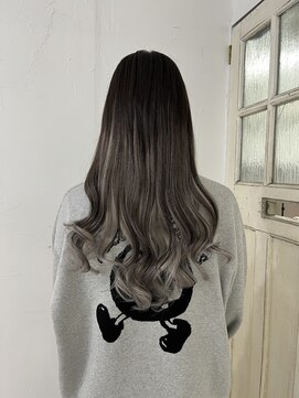 ハイエクステンション 京都駅前店(Hi-Extension) グラデーションシルバー @dresser____ 017