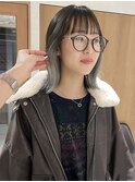 "久保田"切りっぱなしボブインナーカラーホワイトグレーオリーブ