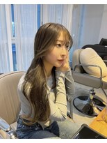 ハク アトリエ(HaKU atelier)&nbsp;オリーブベージュ/グレージュ/透明感カラー/レイヤーカット