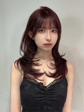 ワン バイ ジエクト(One by The Ect) 韓国レイヤーハッシュカット小顔前髪カシスレッド