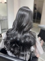 ニトバイアンキシム(nit by ahnkism)&nbsp;韓国風レイヤーカット顔まわりくびれオルチャン堀江