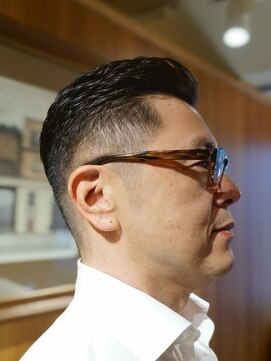 ダウバーバーショップ 表参道(DAU BARBER SHOP) アイロンパーマ　理容室　バーバー　Barber　刈り上げパーマ