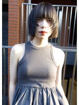 イェン(Yen.)&nbsp;フェイスレイヤーボブグレージュカラー