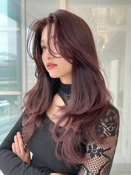 レイヤーカット・顔まわりカット・くびれヘア・クロスパーマ