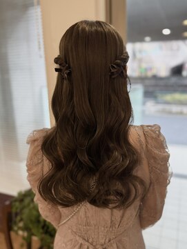 アヴェイル ヒロオ(a'vail Hiroo) 大人気艶髪ハーフツインヘアアレンジ