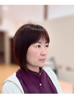 マーナ(MANA) ■ 髪の質感を高め、輝く夏へ