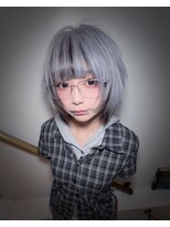 キイ 原宿 表参道(K.e.y)&nbsp;シャギーカットボブウルフホワイトカラーホワイトシルバー