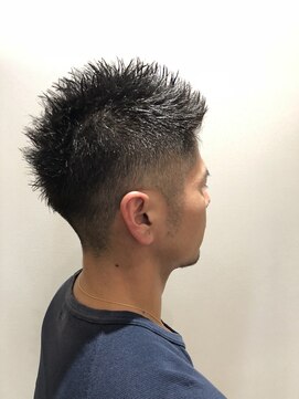 ジャパン ホンテン(JAPAN HONTEN) スパイキーベリーショート