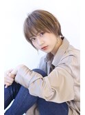 ひし形シルエット束感ショートパーマ韓国マッシュグレーベージュ